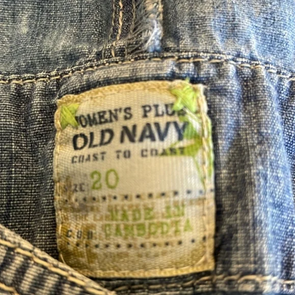 Vintage Old Navy Crop Wide Leg Overalls Size 20 - Picture 3 of 3